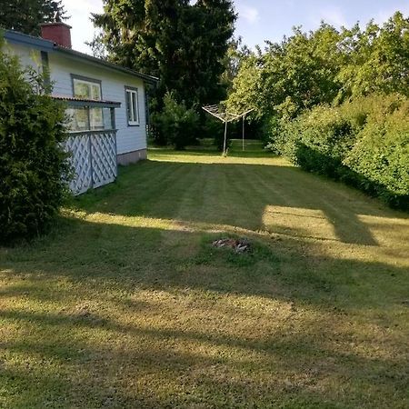 Mysig Stuga Naera Havet Och Naturreservat Jomala Exterior foto
